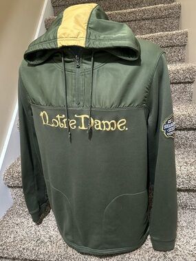 Rare - Under Armour *NOTRE DAME Irish Shamrock Series* men’s hoodie sweatshirt